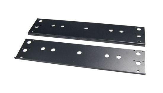 DYNAMIX Bolt Down Plate for 600mm Wide SR Series Cabinets. - Office Connect