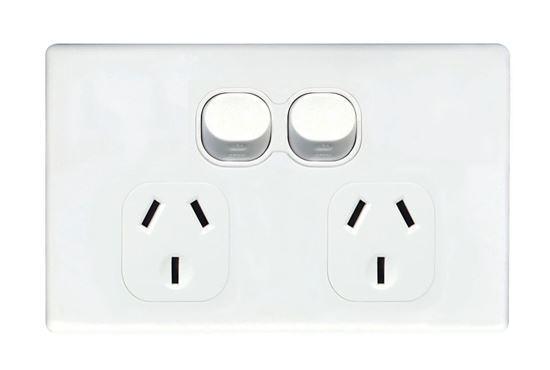 TRADESAVE Slim 10A Double Power Point. Removable Cover. - Office Connect