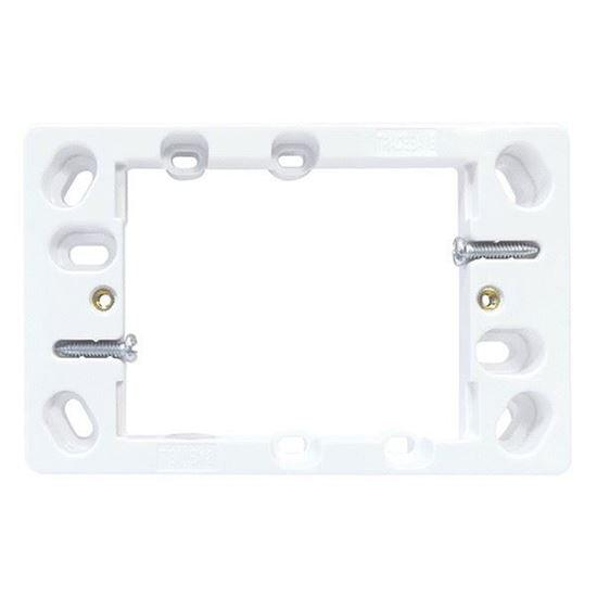 TRADESAVE Shallow Mounting Block (18mm). Moulded in - Office Connect